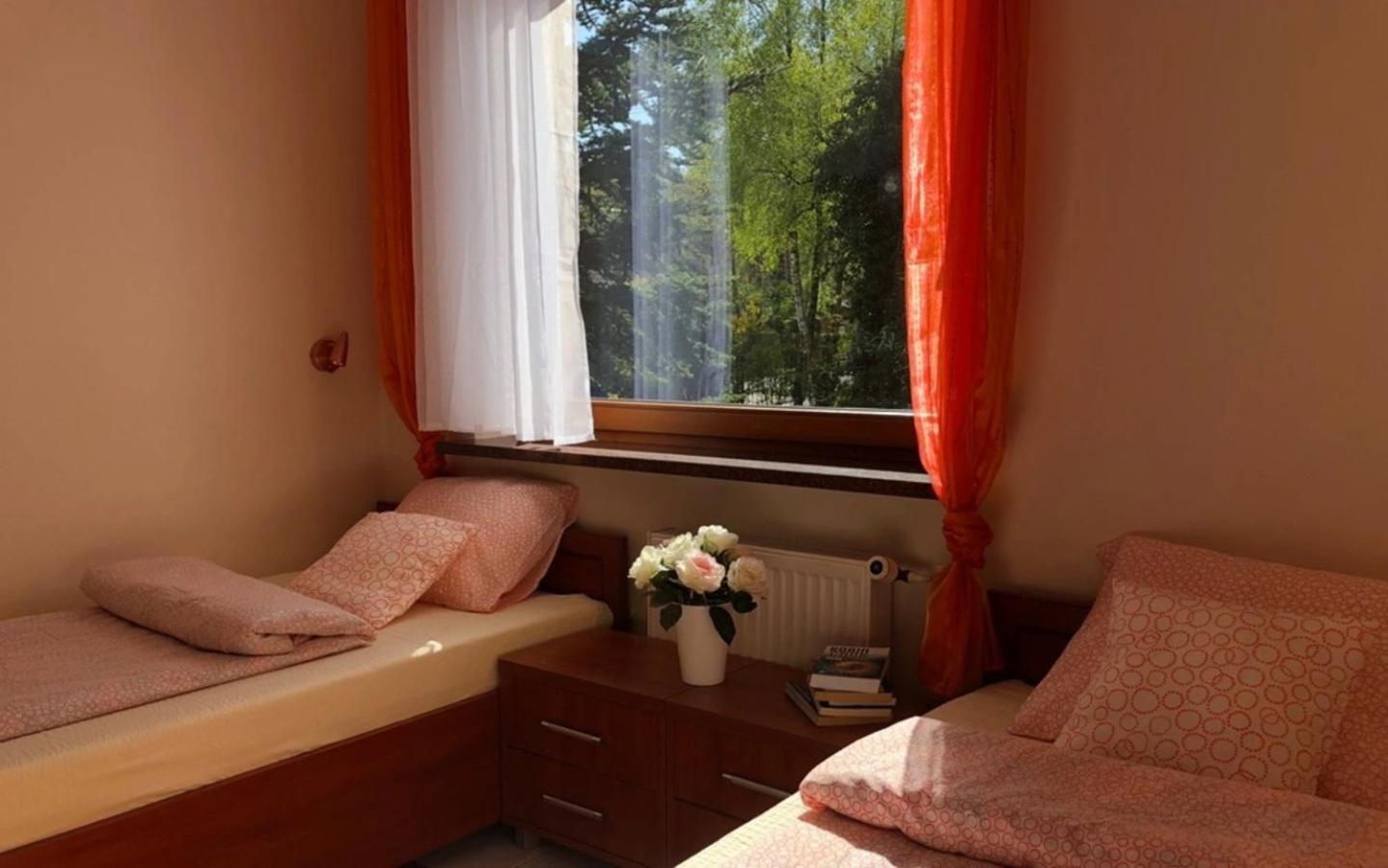 פוביירובו Apartamenty Winniczki חדר תמונה